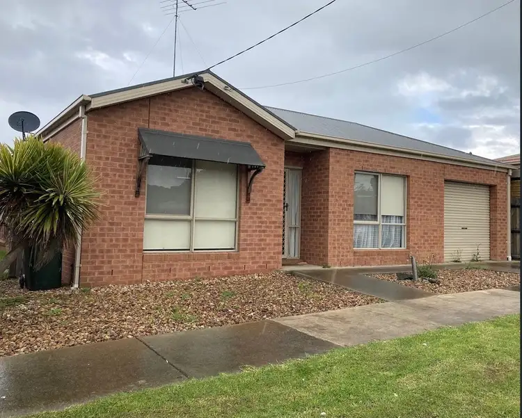 7 Taliska Avenue, Hamlyn Heights VIC 3215