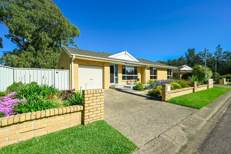 Main view of Homely unit listing, 1/9 Lake Street, Blackalls Park NSW 2283