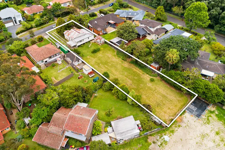 Fifth view of Homely house listing, 7 Currawong Avenue, Normanhurst NSW 2076