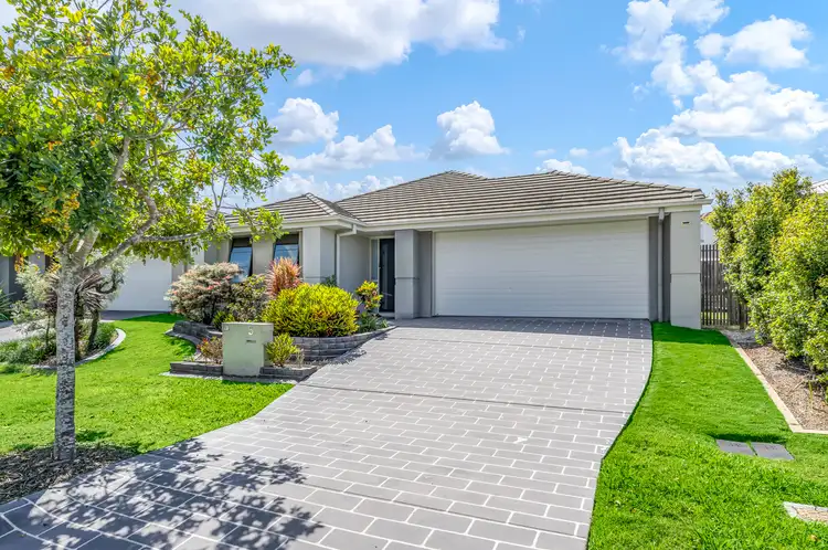 5 Bunderoo Circuit, Pimpama QLD 4209