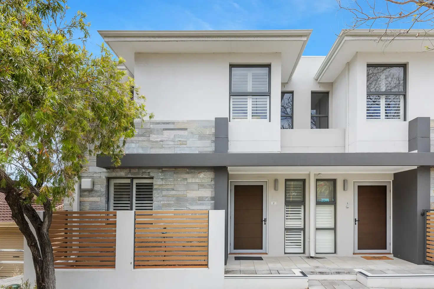 Main view of Homely house listing, 2/31 Almondbury Road, Ardross WA 6153