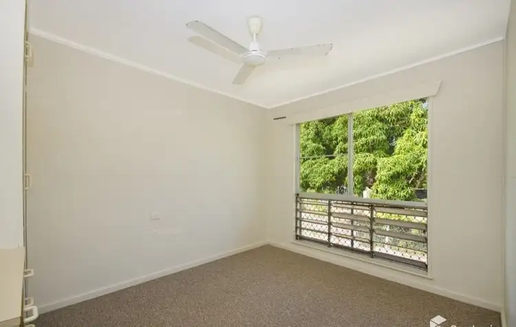 Sixth view of Homely semi-detached listing, 4 McDougall Street, Currajong QLD 4812