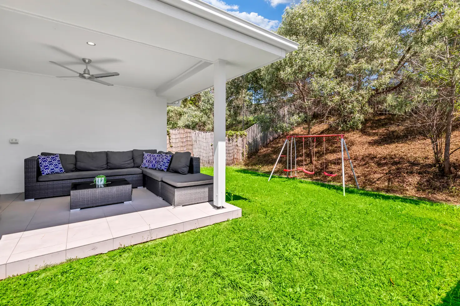 Main view of Homely semi-detached listing, 2/6 Tian Crescent, Upper Coomera QLD 4209