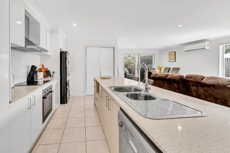 Fifth view of Homely semi-detached listing, 2/6 Tian Crescent, Upper Coomera QLD 4209