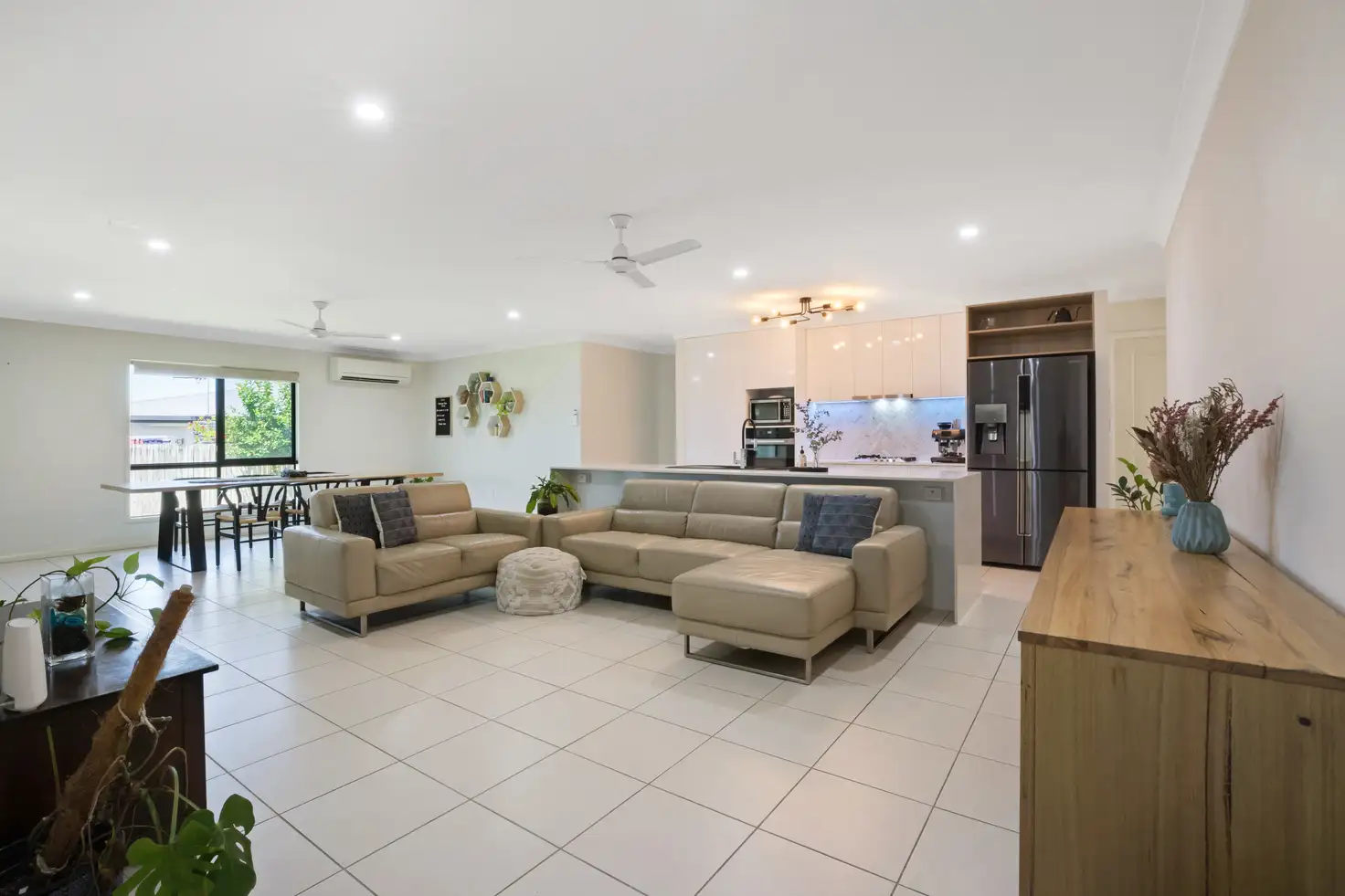 Main view of Homely house listing, 28 Madison Avenue, Glenella QLD 4740