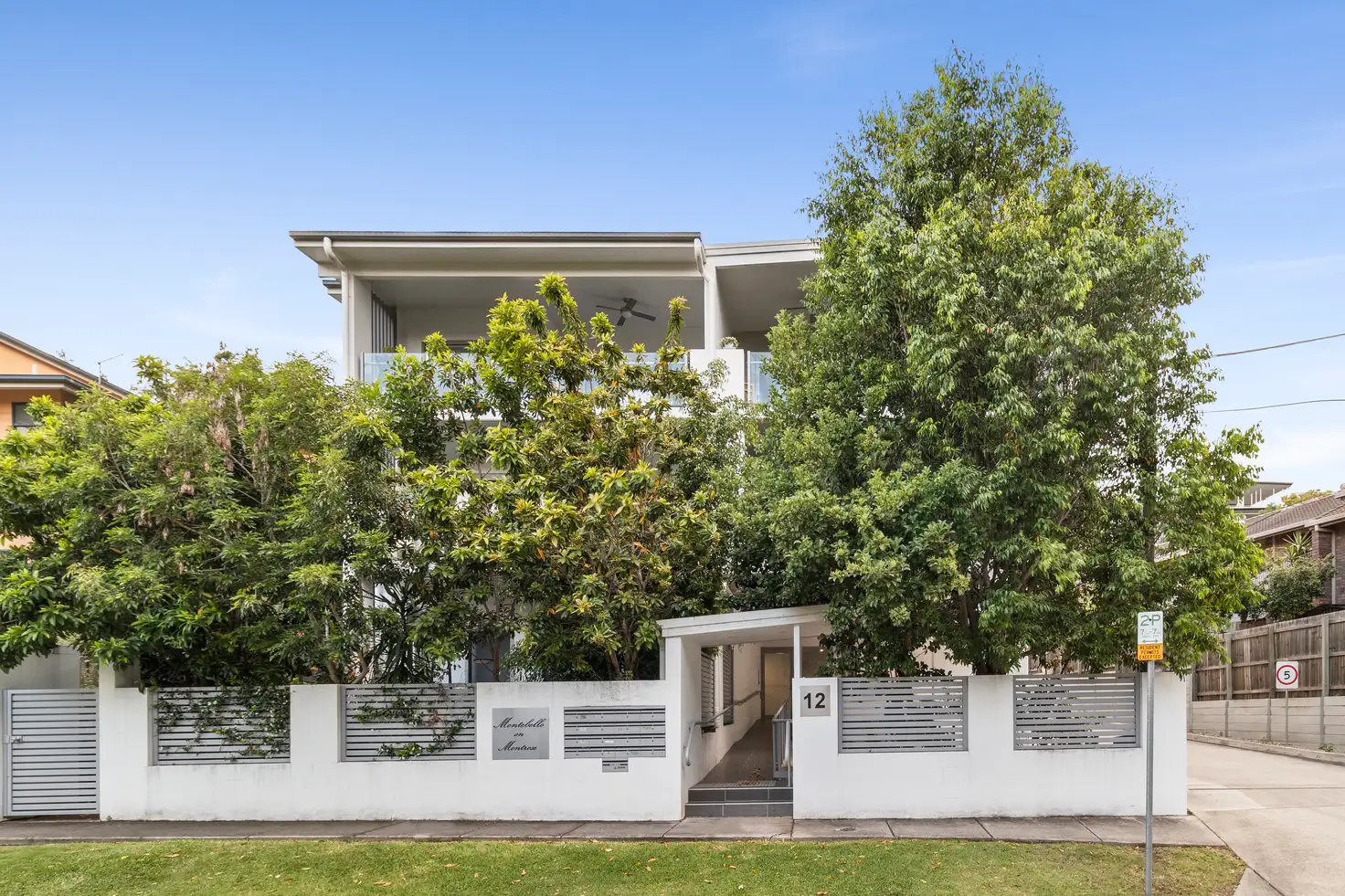 Main view of Homely apartment listing, 4/12 Montrose Road, Taringa QLD 4068