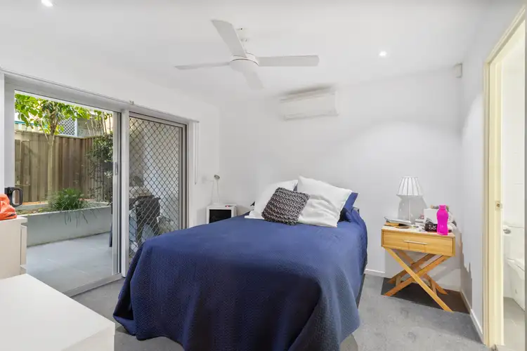 Fourth view of Homely apartment listing, 4/12 Montrose Road, Taringa QLD 4068