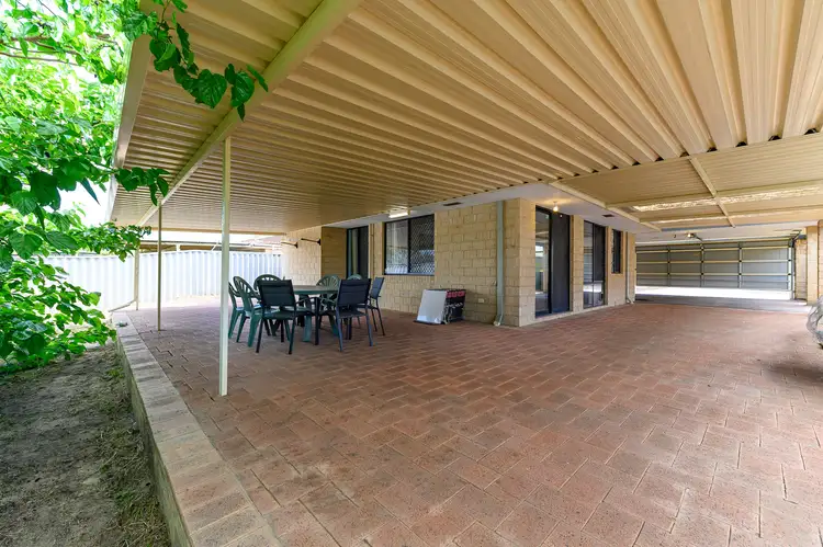 6 Bridges Rise, Kiara WA 6054