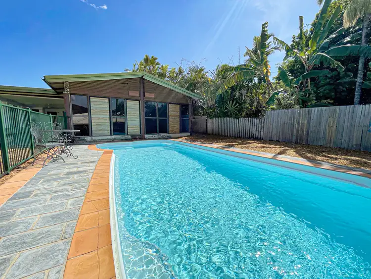 7 Manus Street, Trinity Beach QLD 4879