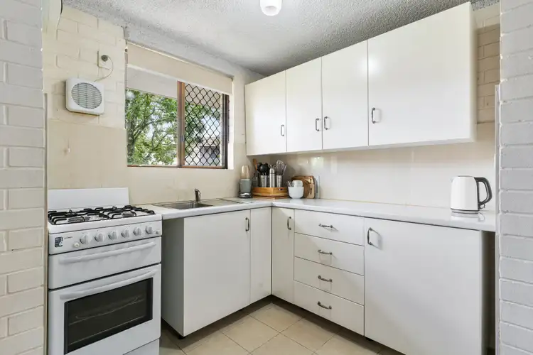 Fifth view of Homely apartment listing, 2/31 First Avenue, Mount Lawley WA 6050