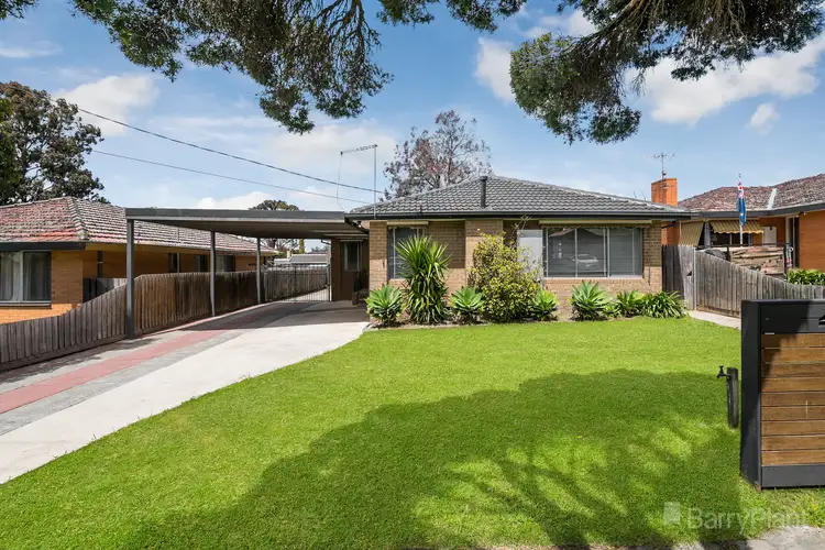 73 Dobell Avenue, Sunbury VIC 3429