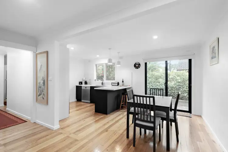 Fourth view of Homely unit listing, 2/63 Bondi Road, Bonbeach VIC 3196