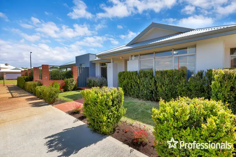 Third view of Homely house listing, 1/66 Northwood Loop, Thornlie WA 6108