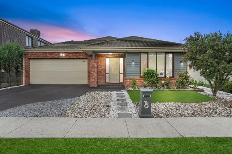 15 Swanton Avenue, Williams Landing VIC 3027