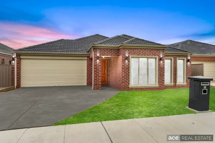 11 Lancefield Drive, Caroline Springs VIC 3023