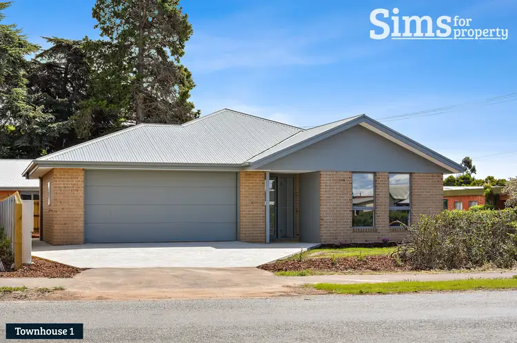 2 & 3/32 Marriott Street, Westbury TAS 7303