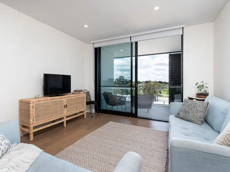 Fifth view of Homely apartment listing, 303/5 Shenton Road, Claremont WA 6010