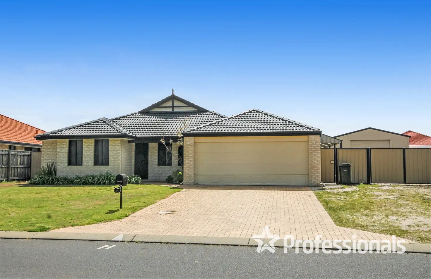 Main view of Homely house listing, 121 Kingston Drive, Australind WA 6233