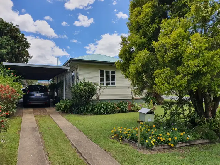 41 Kelvin Street, Monto QLD 4630