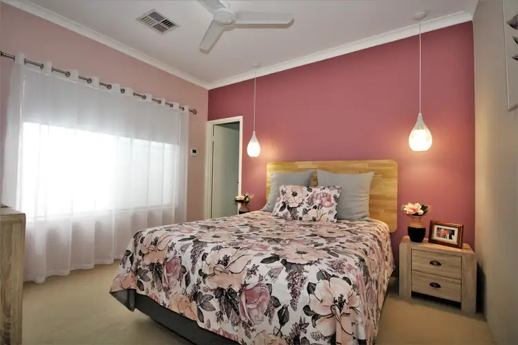 Sixth view of Homely house listing, 5 Ivy Rock Way, Australind WA 6233