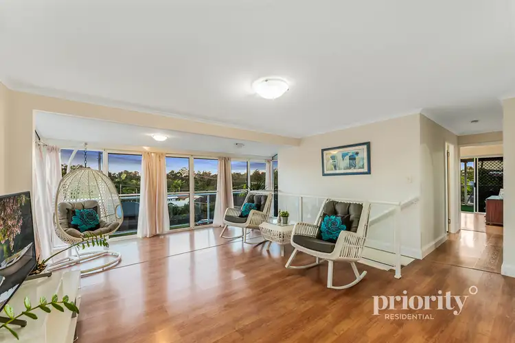 2/26 Longford Street, Everton Hills QLD 4053