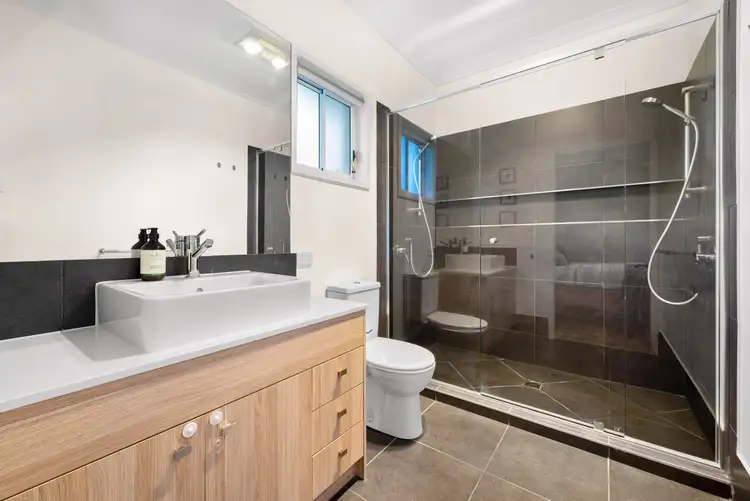 Sixth view of Homely house listing, 2 Pine Place, Upper Kedron QLD 4055