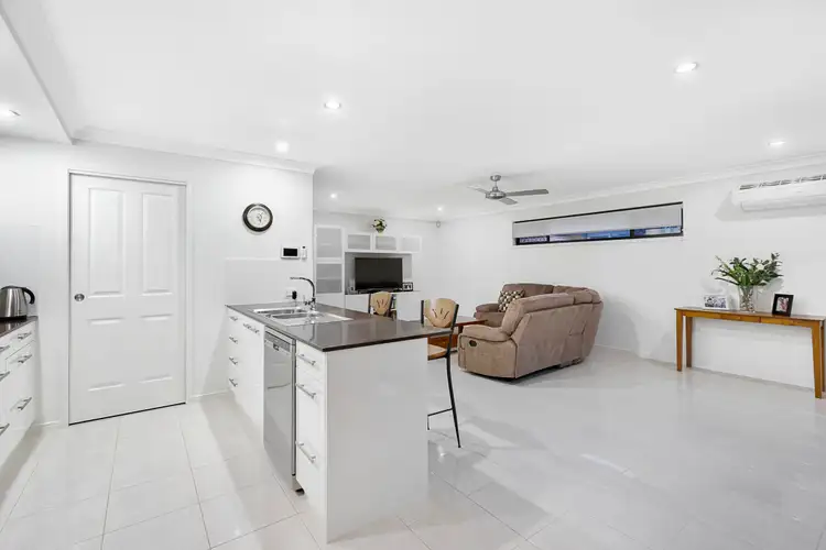 Fifth view of Homely house listing, 18 Angliss Circuit, Thornlands QLD 4164