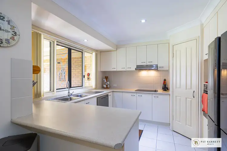 Fifth view of Homely house listing, 4 Emma Court, Wellington Point QLD 4160