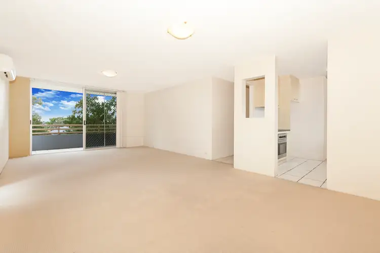 Second view of Homely apartment listing, 2/11 Beaconsfield Street, Highgate Hill QLD 4101
