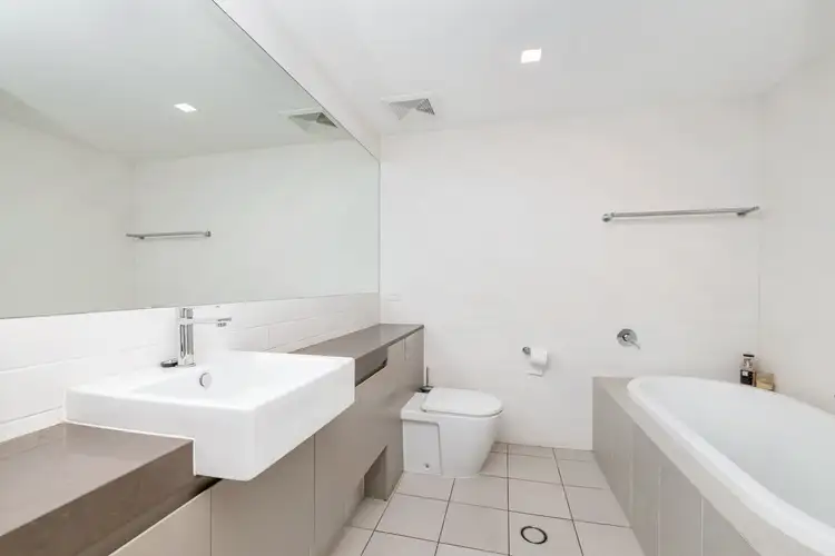 Fifth view of Homely house listing, 17/96-98 Mitchell Street, North Ward QLD 4810