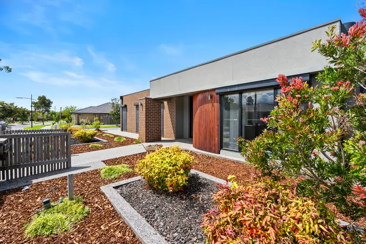 40 Gyrfalcon Way, Doreen VIC 3754