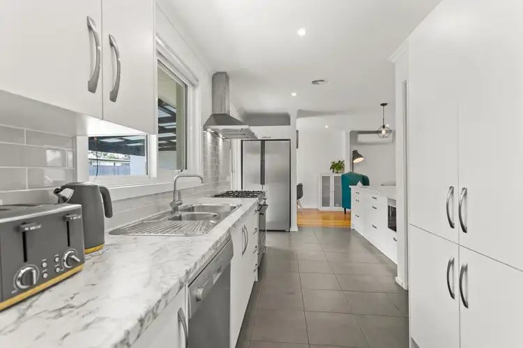 5 Colac Court, Patterson Lakes VIC 3197