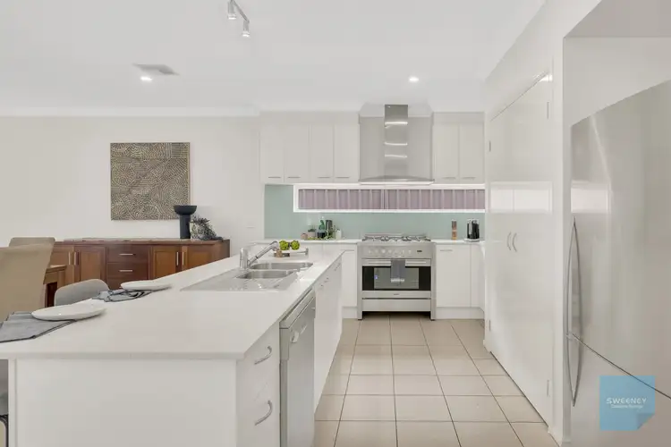 Fifth view of Homely house listing, 2/492 Lancefield Drive, Caroline Springs VIC 3023