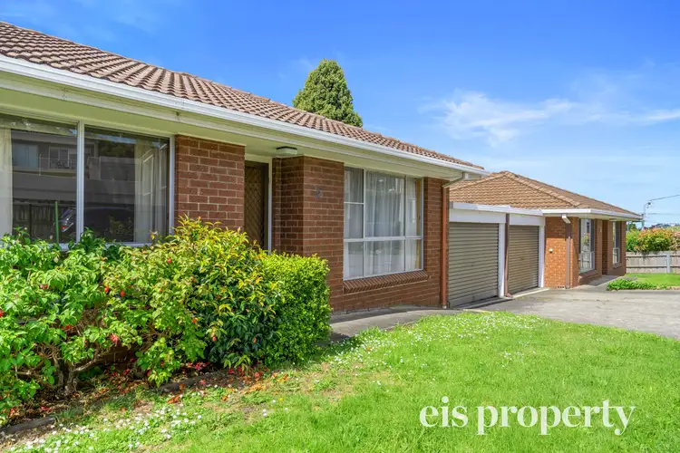 Fifth view of Homely villa listing, 2/13A Lansdowne Crescent, West Hobart TAS 7000