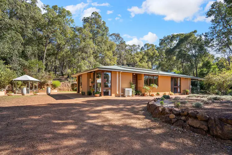 81 First Avenue, Bickley WA 6076