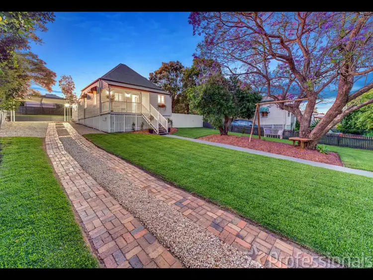 84 Pine Street, North Ipswich QLD 4305