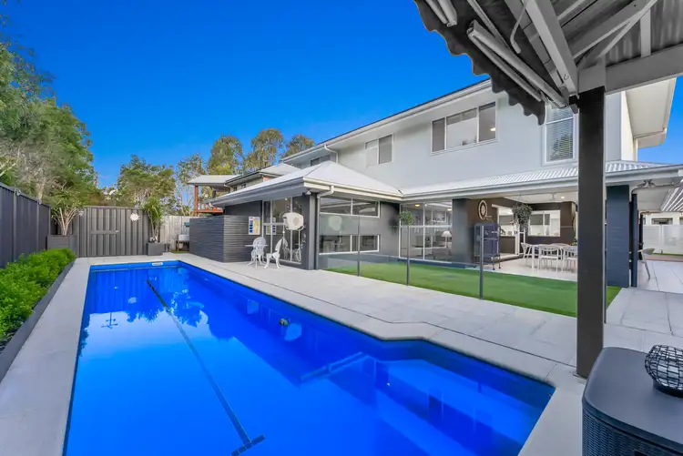 18 Kowari Crescent, North Lakes QLD 4509