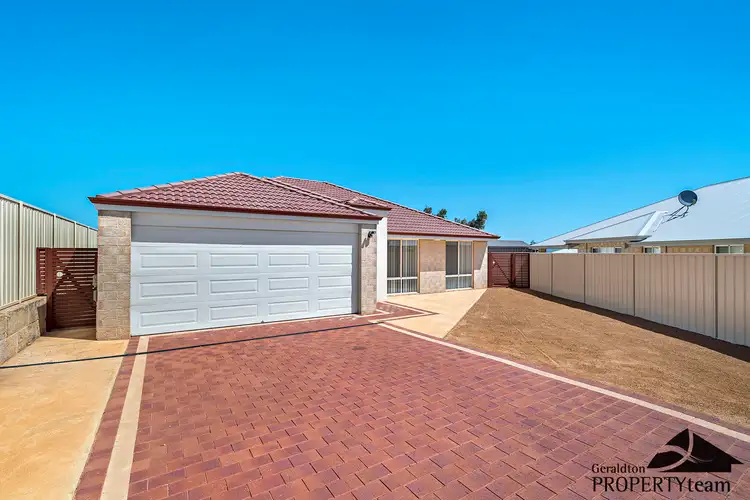 12 Viewpoint Mews, Drummond Cove WA 6532