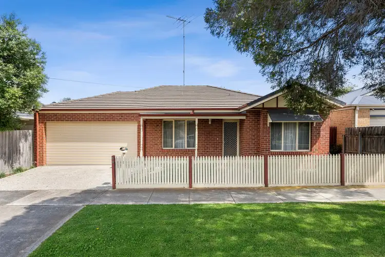 Main view of Homely townhouse listing, 50 Truscott Street, Whittington VIC 3219