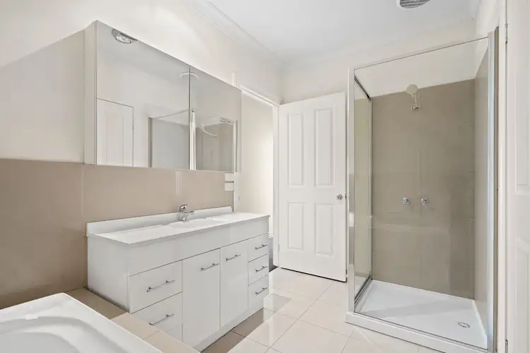 Fifth view of Homely townhouse listing, 50 Truscott Street, Whittington VIC 3219