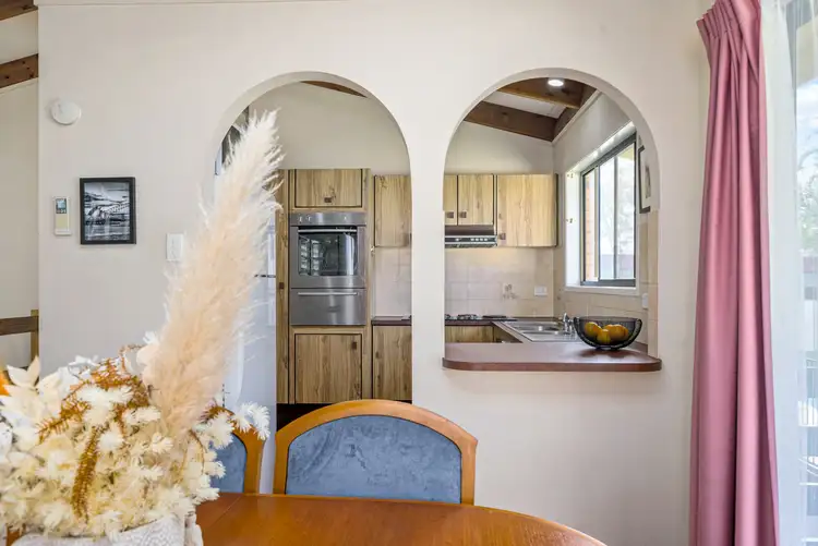 Sixth view of Homely house listing, 10 Oakview Court, Kallangur QLD 4503