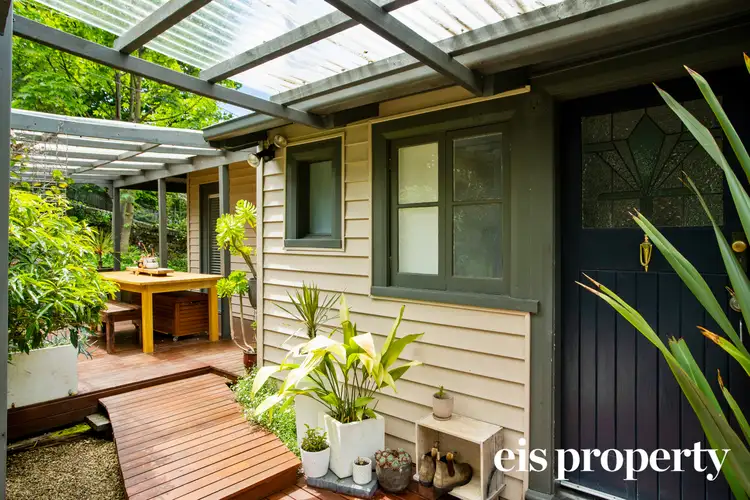 9 Kooyong Glen, South Hobart TAS 7004