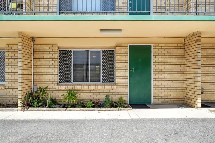 Second view of Homely apartment listing, 3/10 Leonard Avenue, Surfers Paradise QLD 4217
