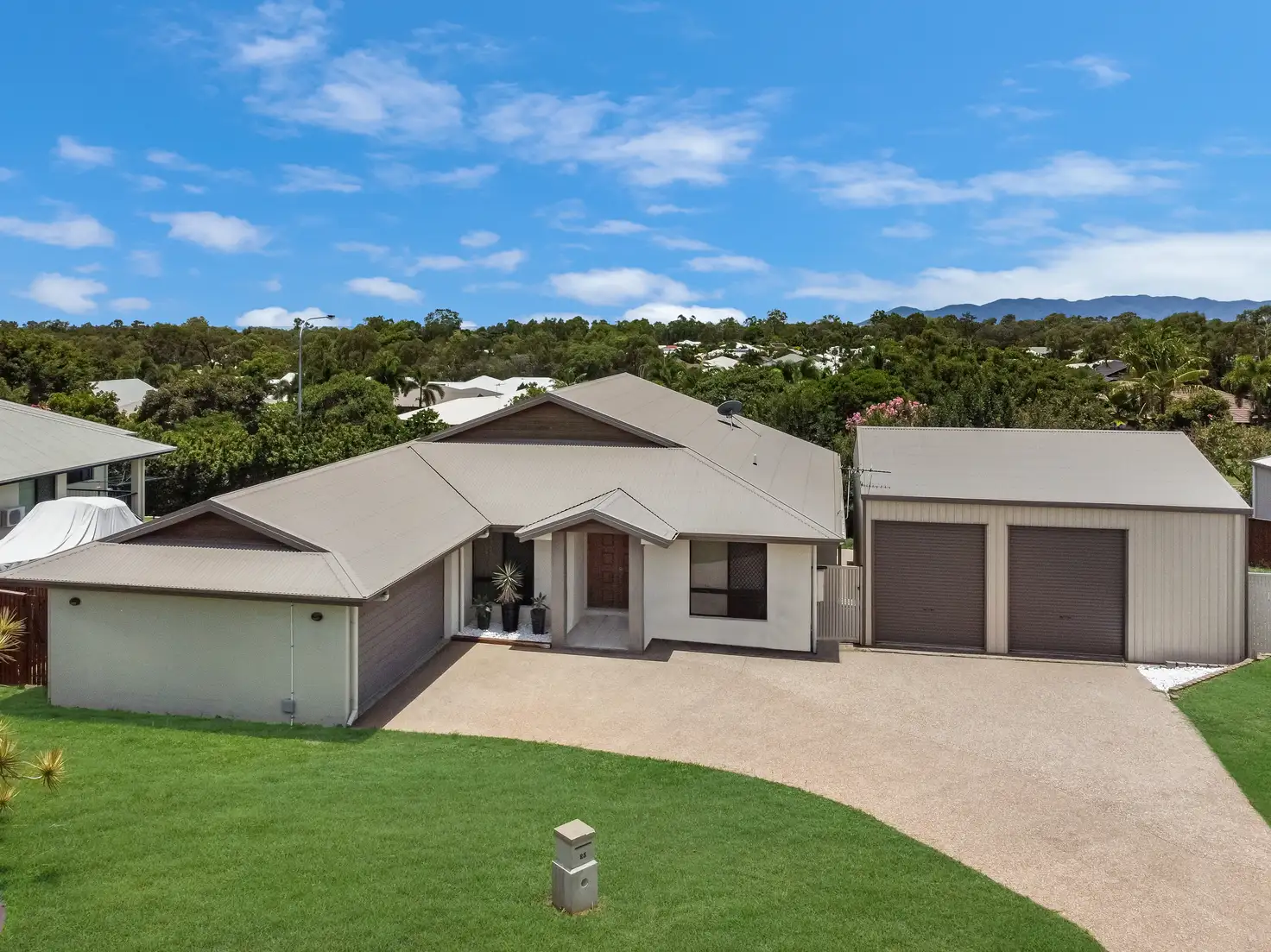 Main view of Homely house listing, 25 Shutehaven Circuit, Bushland Beach QLD 4818