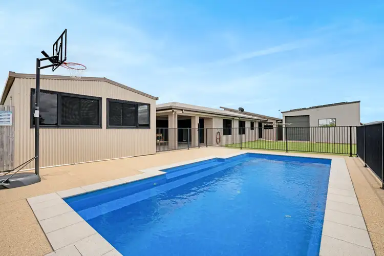 31 Bowden Crescent, Marian QLD 4753