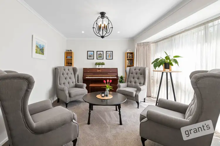 Fifth view of Homely house listing, 15 Jason Close, Berwick VIC 3806