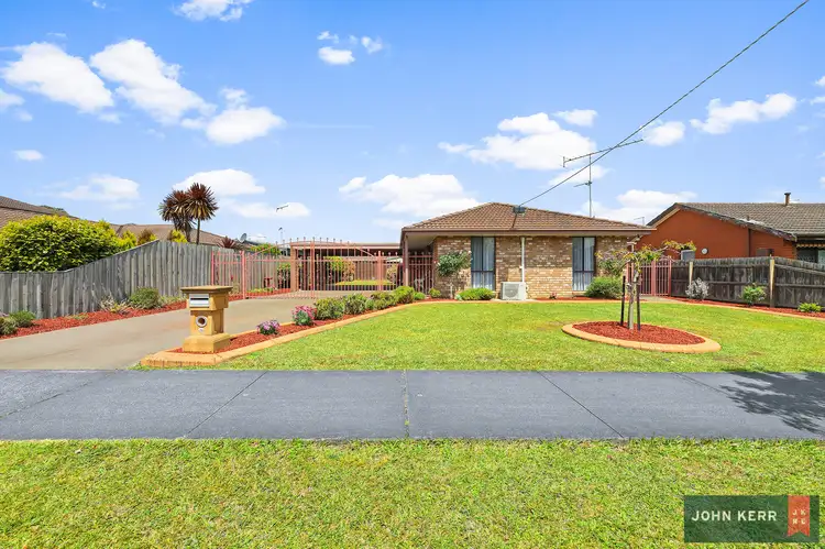 38 Ollerton Avenue, Newborough VIC 3825