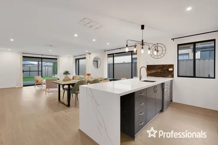 Seventh view of Homely house listing, 4 Montpellier Way, Piara Waters WA 6112