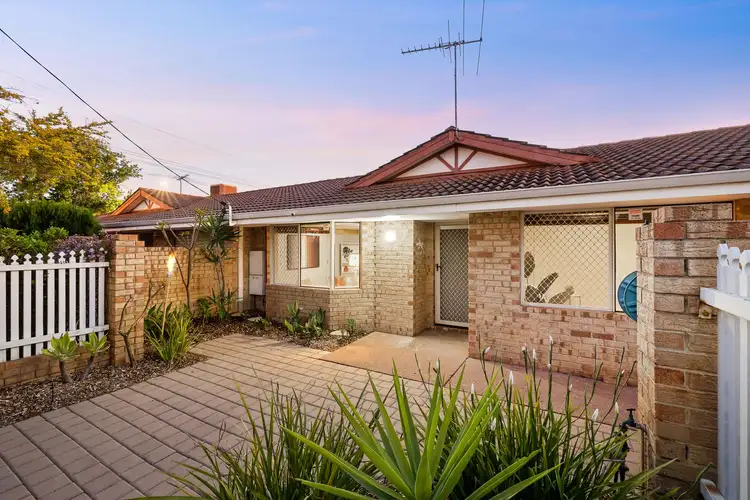 2/353 Light Street, Dianella WA 6059
