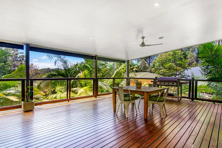 18 Fernleigh Court